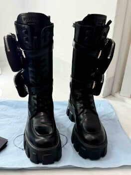 Prada Monolith 55mm Pouch Tall Boots de segunda mano GoTrendier