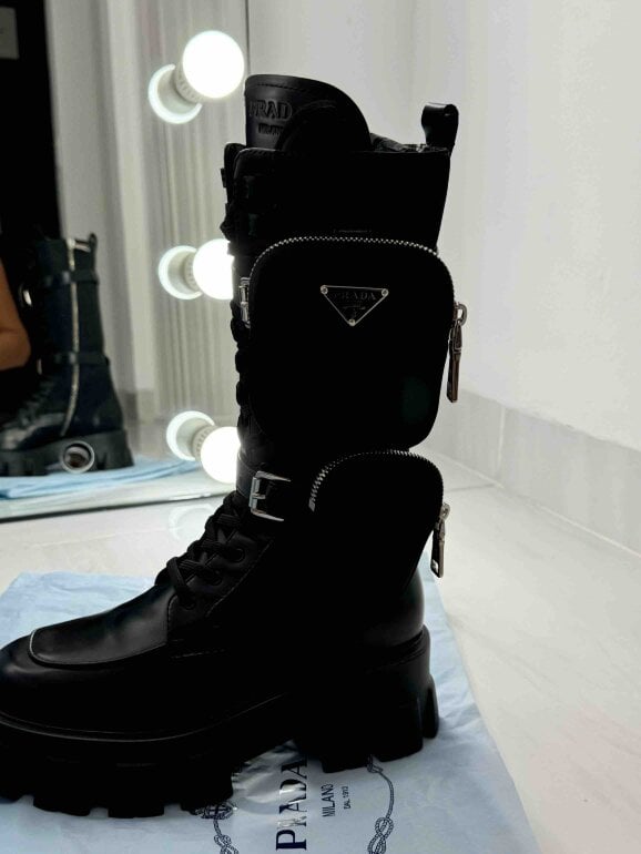 Prada Monolith 55mm Pouch Tall Boots de segunda mano GoTrendier