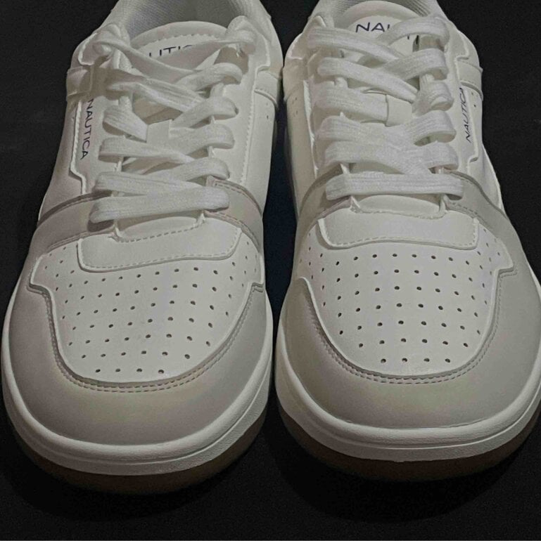 Tenis Náutica Caballero originales de Nautica de segunda mano