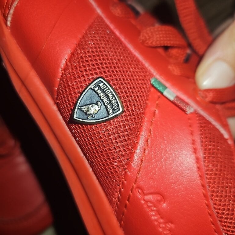 TENIS ROJOS LAMBORGHINI🤩 de Otras marcas de segunda mano GoTrendier