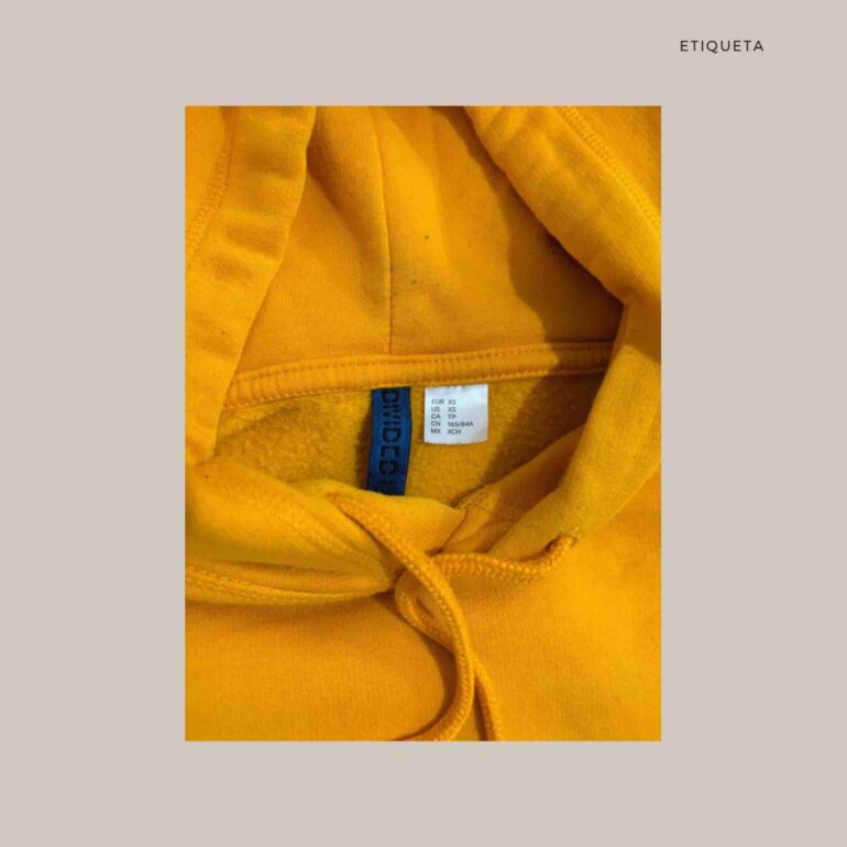 Sudadera amarilla/mostaza H&M de Divided (H&M) de segunda