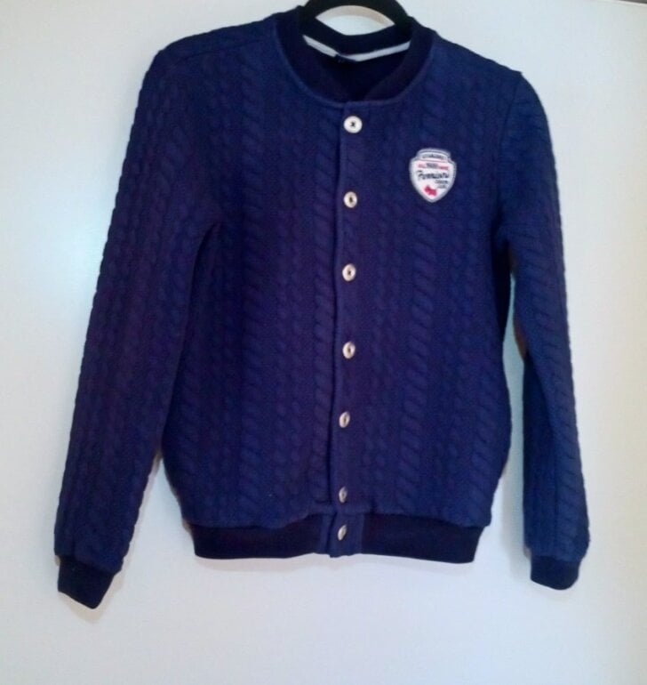 Suéter Ferrioni de Botones ®️🤩💙 de segunda mano GoTrendier