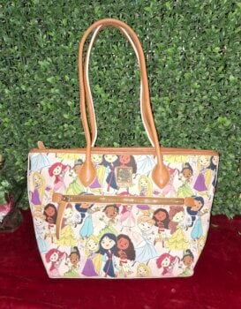 Dooney & Bourke Bolso Cruzado Pequeño Para Uso Diario De Grano De Guijarros, Negro