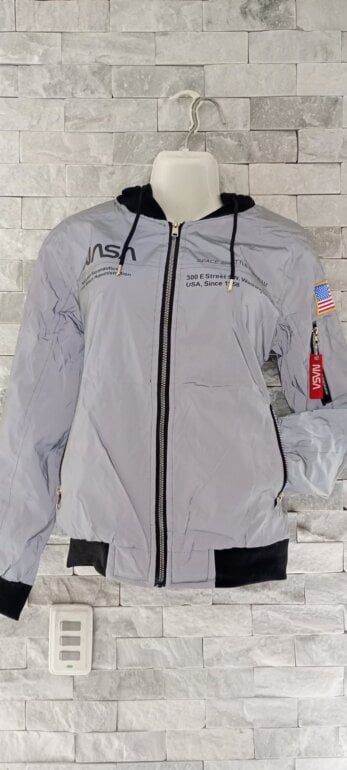 Chamarra Antireflejante Chamarra Reflejante Bershka Chamarra