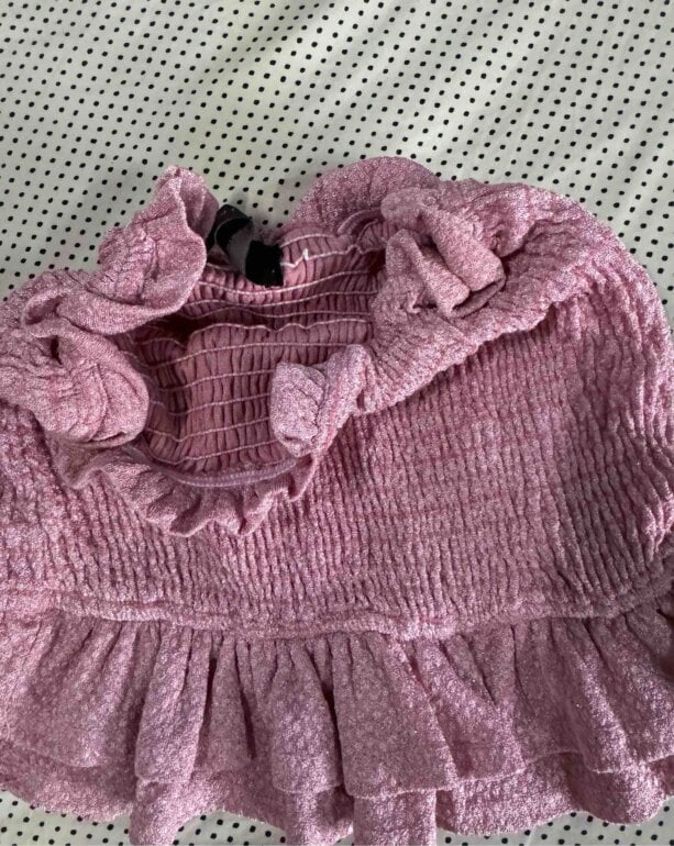 Blusa strapless con olanes de High Street de segunda mano GoTrendier