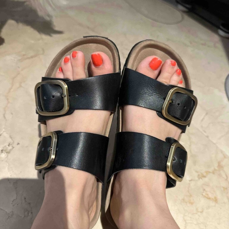 Chanclas tipo Birkernstock marca oysho de segunda mano GoTrendier