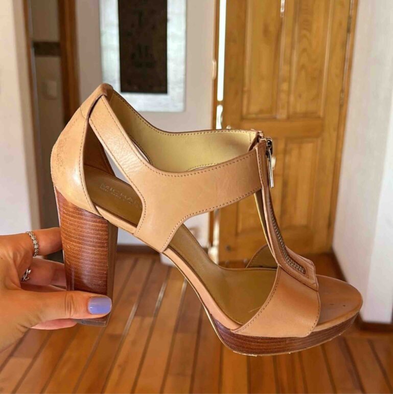 tacones michael kors