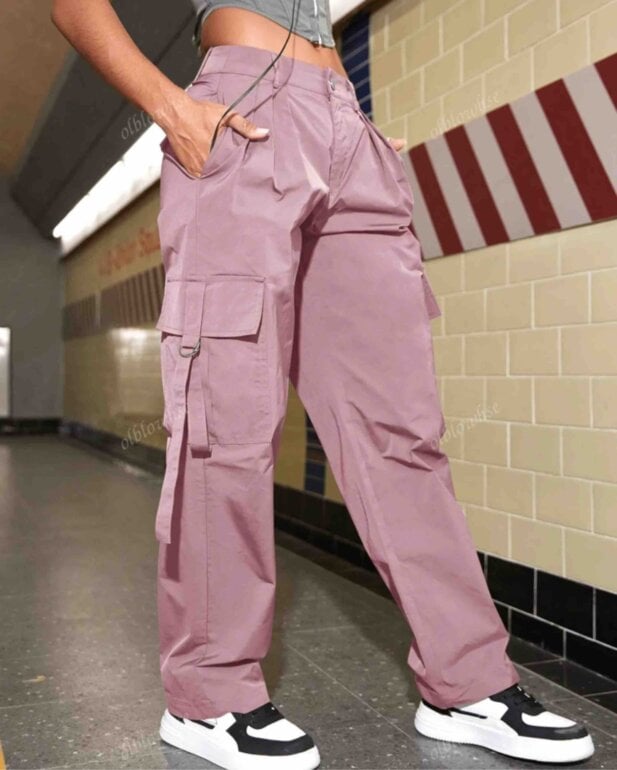 Pantalón tipo cargo lila de Shein de segunda mano GoTrendier