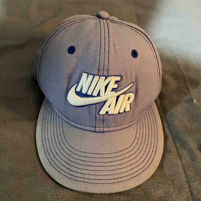 Gorra Nike Air de segunda mano GoTrendier