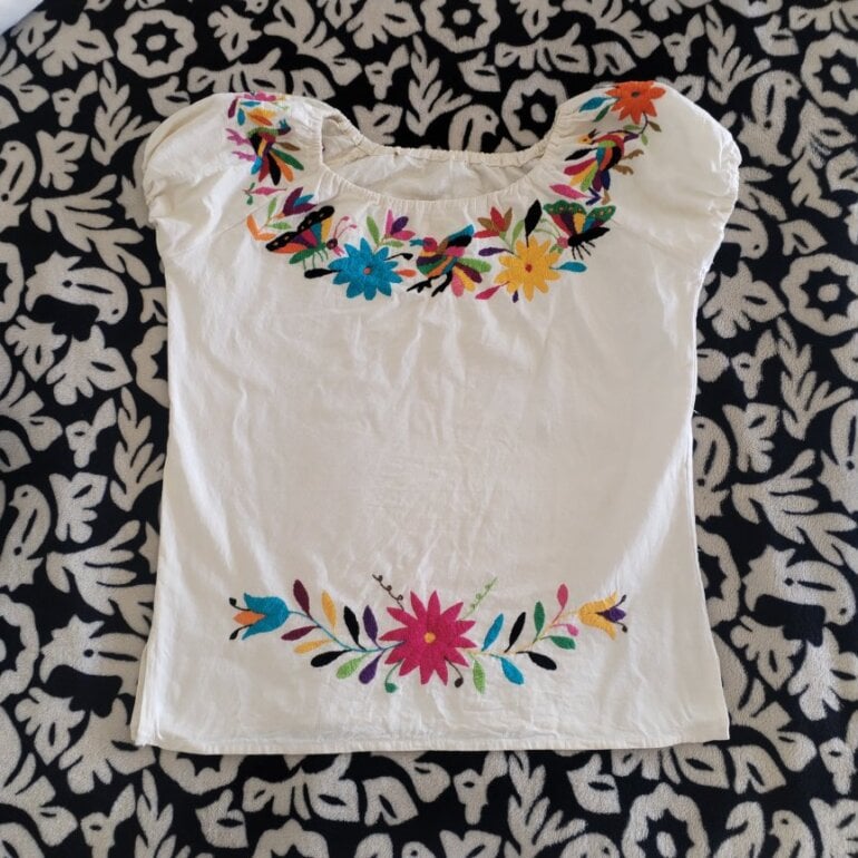 Blusa bordada tenango de Zara de segunda mano GoTrendier