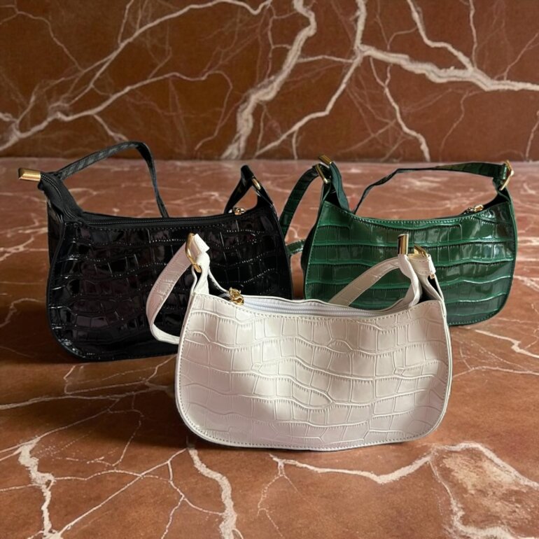 bolso baguette verde