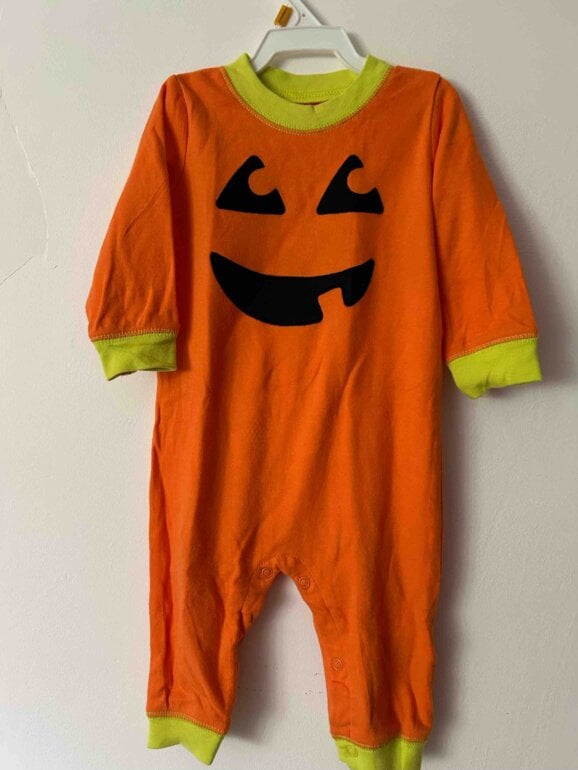 Mameluco calabaza Carter's de Carter's de segunda mano GoTrendier