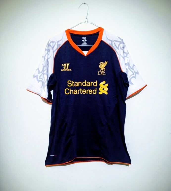PLAYERA LIVERPOOL 2012-13 ALTERNATIVA de Otras marcas de segunda