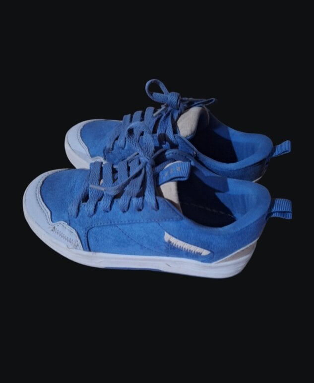 Tenis para niño azul de Refill de segunda mano GoTrendier