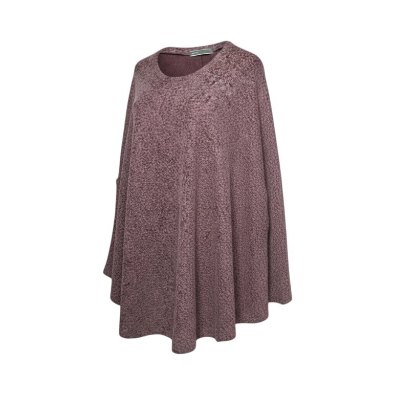 capa de mujer elegante