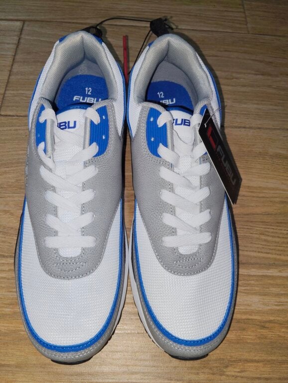 Tenis marca FUBU de Otras marcas de segunda mano GoTrendier