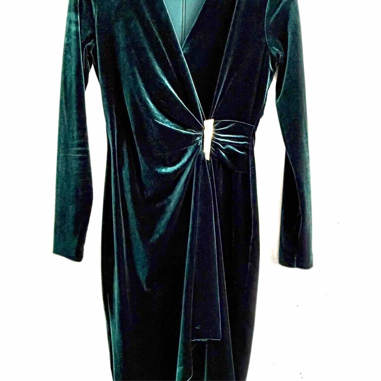 Vestido terciopelo verde Calvin Klein de segunda mano - GoTrendier