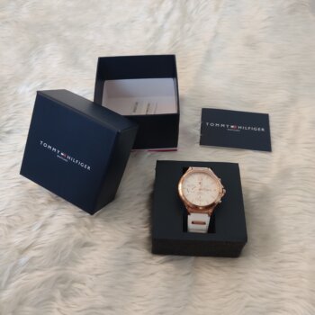 RelojTommyHilfigerdecolorblanco