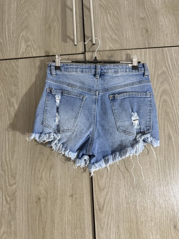 Short Ramous Short de mezclilla de Almost Famous de segunda mano - GoTrendier