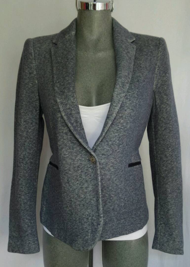 Blazer jaspeado botón de Zara de segunda mano - GoTrendier