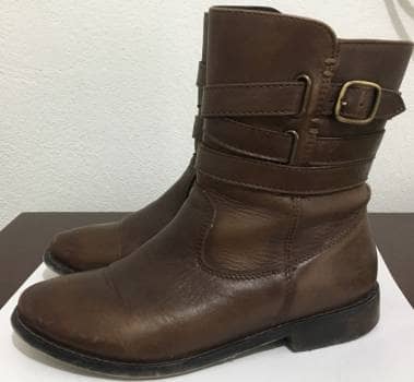 botas cortas de cuero