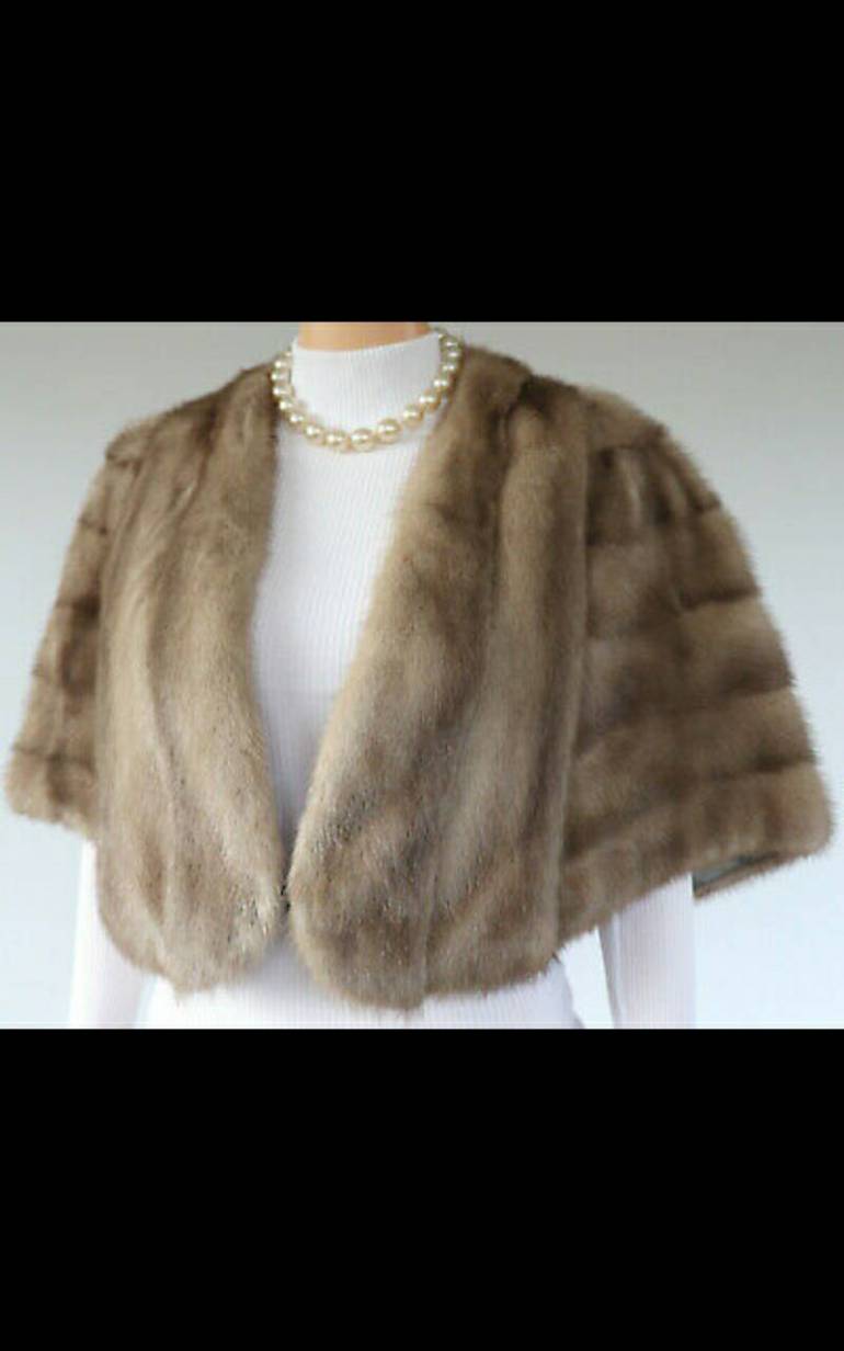 Estola Conejo de Desconocida de segunda mano - GoTrendier
