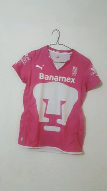 Playera rosa pumas clearance