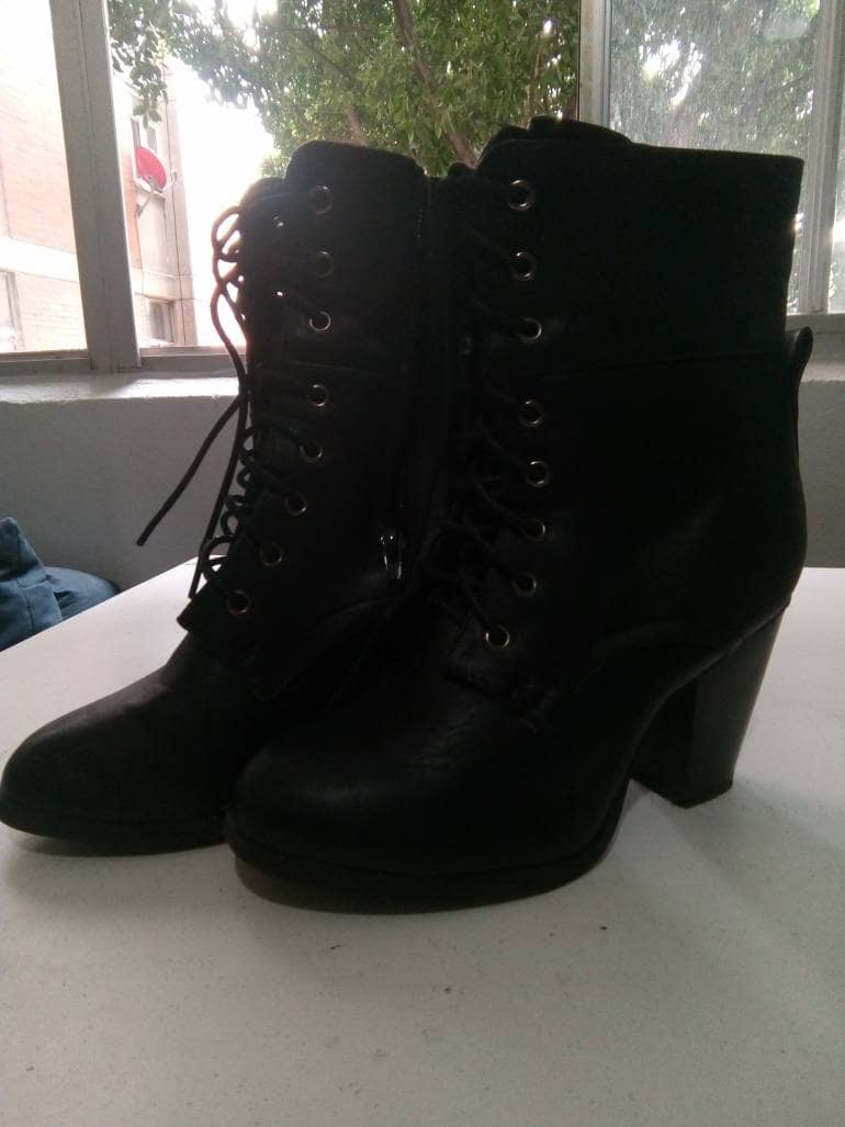 Botas y botines - Zapatos - Mujer