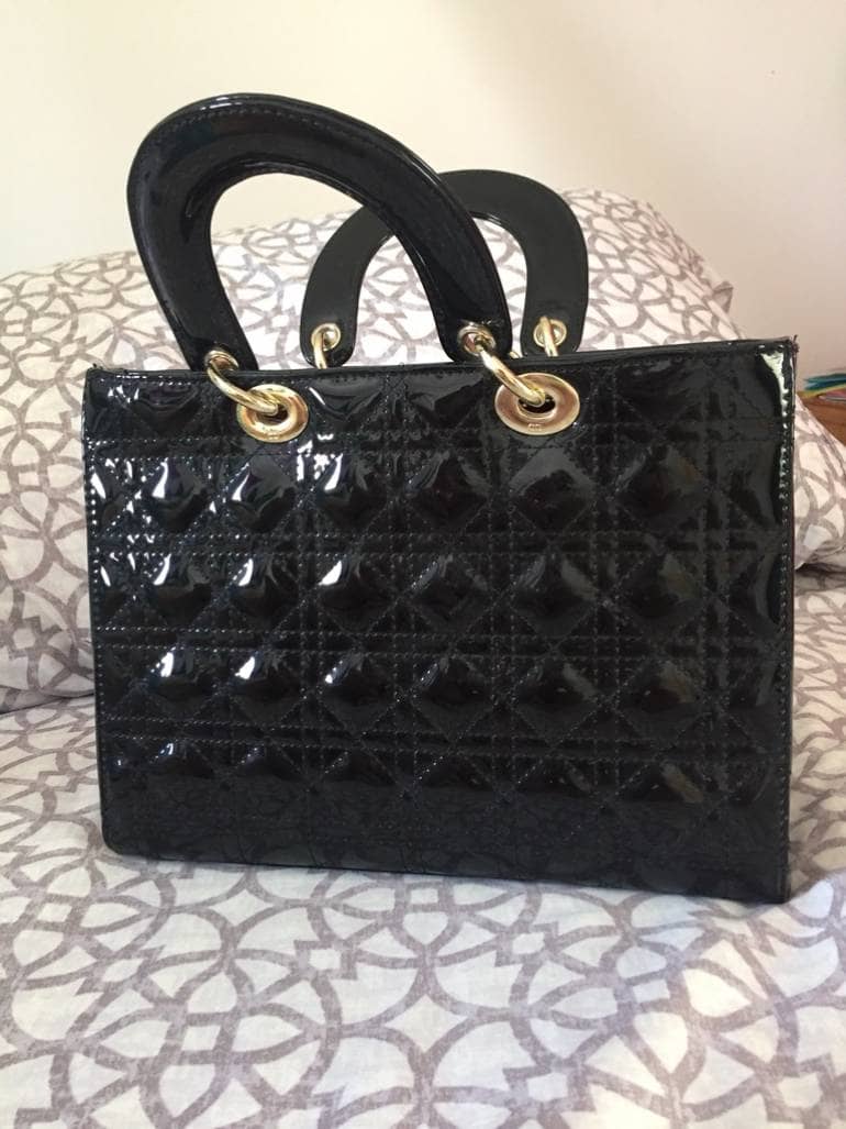 Bolsa negra charol de Otras marcas de segunda mano - GoTrendier