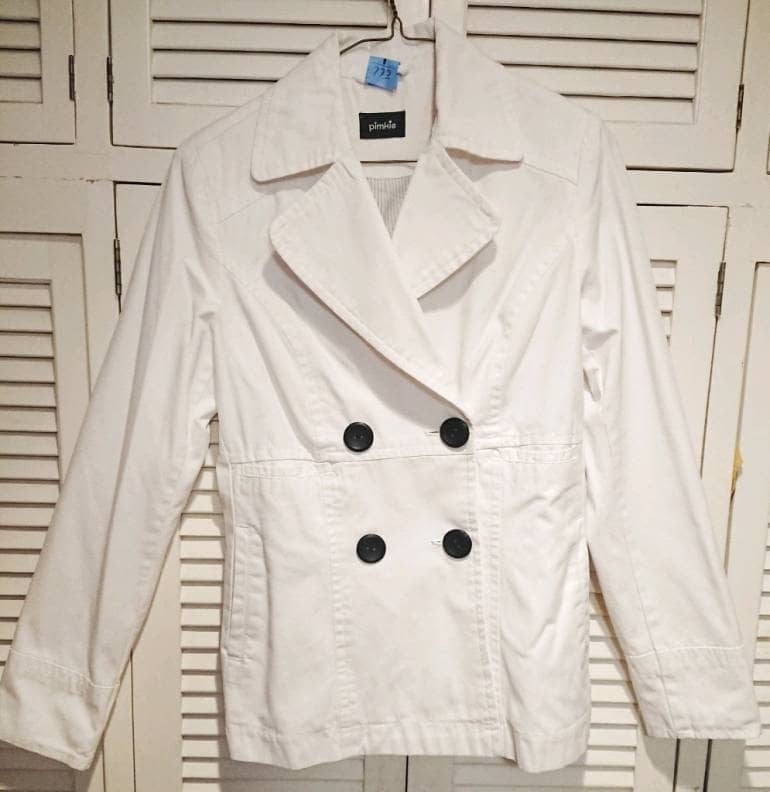 Gabardina blanca Pimkie (comprada en España) de segunda mano