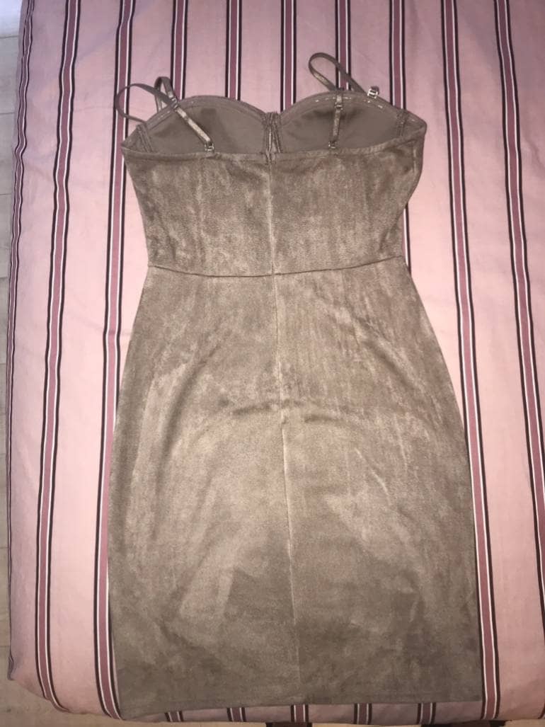 Vestido de gamuza (suede) color cafe de GUESS de segunda mano