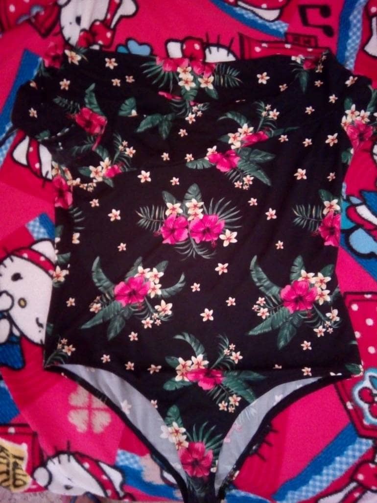 cuidado con el perro lenceria