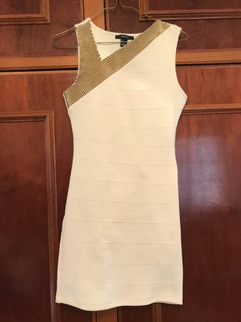 Vestido Beige Forever 21 De Segunda Mano Gotrendier