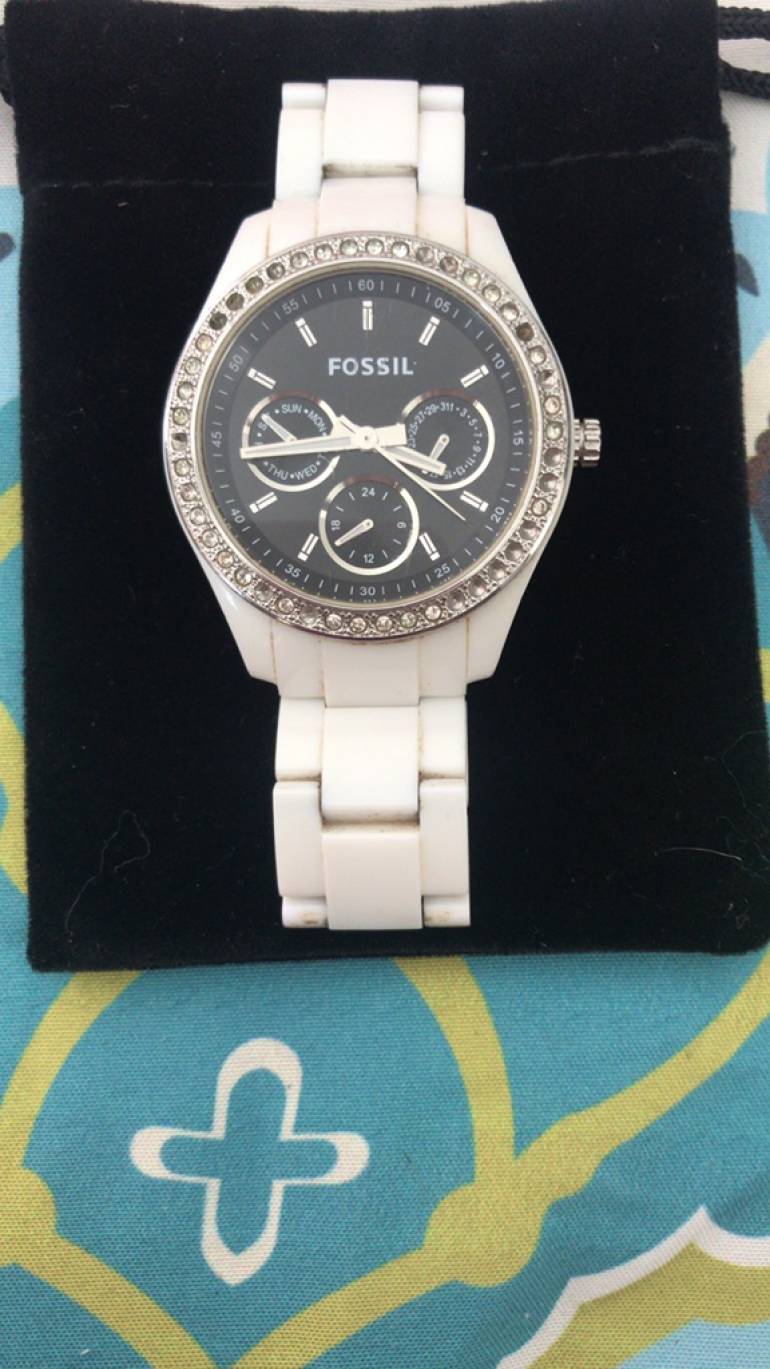 reloj fossil blanco