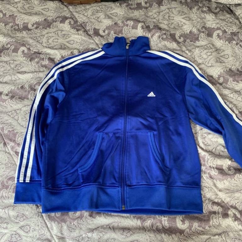 sudadera azul rey adidas