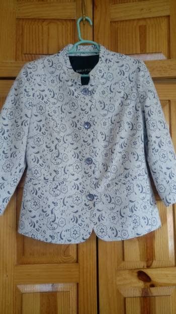 Traje sastre de falda de Karla D' Liz de segunda mano - GoTrendier
