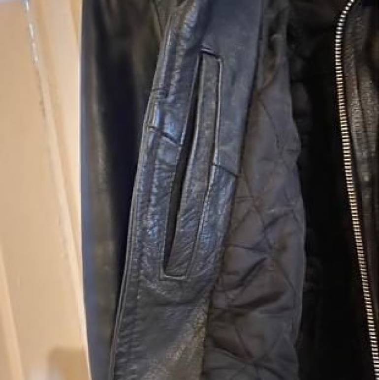 Chamarra biker autentica piel de Otras marcas de segunda mano