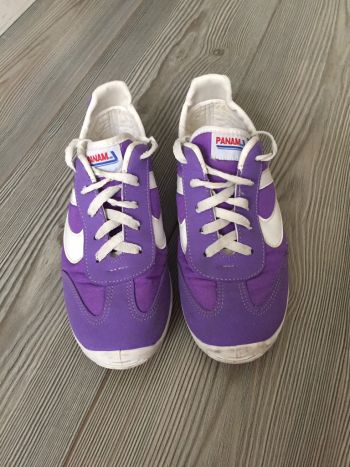 Tenis Panam morados de segunda mano - GoTrendier